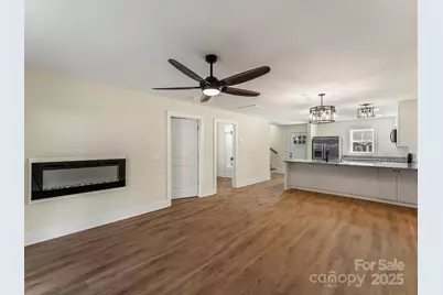 202 Beacon Avenue, Morganton, NC 28655 - Photo 9