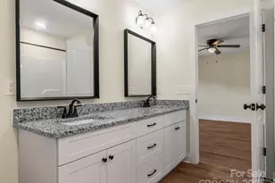 202 Beacon Ave, Morganton, NC 28655 - Photo 19