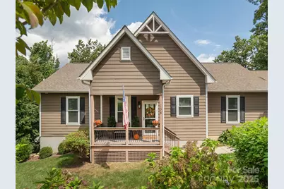 138 Lindsley Court, Hendersonville, NC 28792 - Photo 5