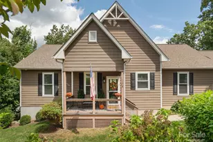 138 Lindsley Ct, Hendersonville, NC 28792 - Photo 5