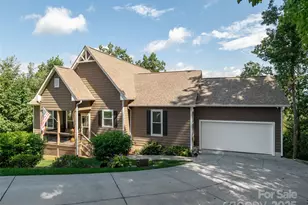 138 Lindsley Ct, Hendersonville, NC 28792 - Photo 3