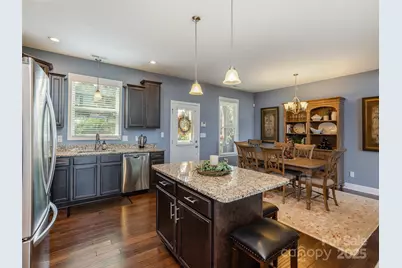 138 Lindsley Court, Hendersonville, NC 28792 - Photo 27