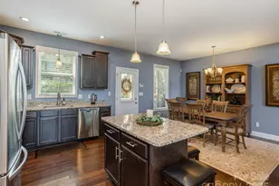 138 Lindsley Ct, Hendersonville, NC 28792 - Photo 27