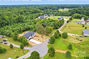 1132 Reba Ln, Kannapolis, NC 28081 - Photo 5