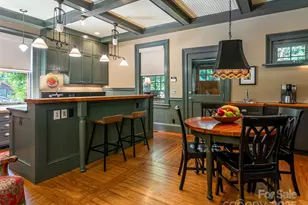 9 W St Ext, Asheville, NC 28801 - Photo 17