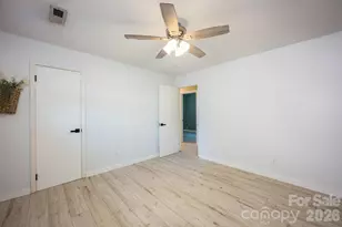 827 Brookwood Dr, Mooresville, NC 28115 - Photo 15