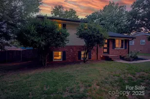 827 Brookwood Dr, Mooresville, NC 28115 - Photo 5