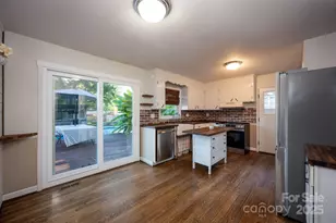 827 Brookwood Dr, Mooresville, NC 28115 - Photo 11