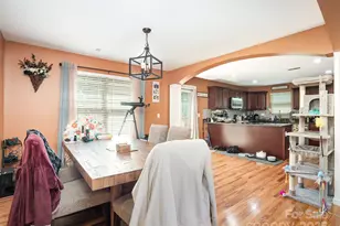 190 Glendower Ln, Chesnee, SC 29323 - Photo 11