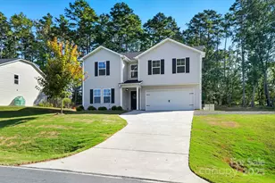 319 Shoreline Dr, New London, NC 28127 - Photo 5