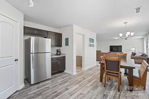 319 Shoreline Dr, New London, NC 28127 - Photo 17