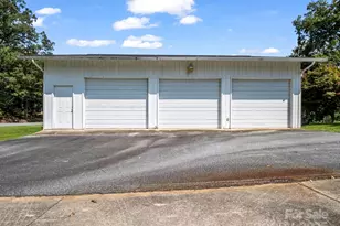 256 School Rd, Mill Spring, NC 28756 - Photo 27