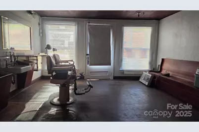 210 S Academy Street, Lincolnton, NC 28092 - Photo 3