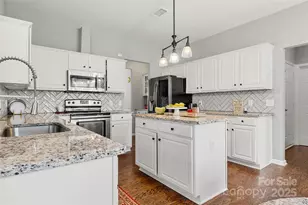 8709 Barrelli Ct, Charlotte, NC 28277 - Photo 9