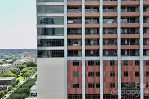 222 S Caldwell St, Charlotte, NC 28202 - Photo 23