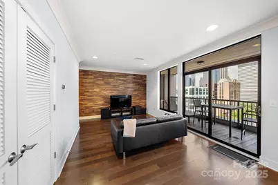 222 S Caldwell Street #1509, Charlotte, NC 28202 - Photo 9