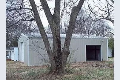 521 E Center Avenue, Mooresville, NC 28115 - Photo 19