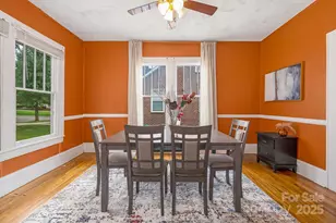 209 Grandin Rd, Charlotte, NC 28208 - Photo 11