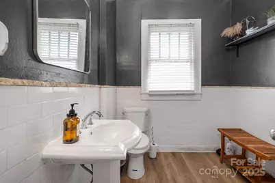 209 Grandin Road, Charlotte, NC 28208 - Photo 23