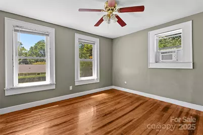 80 Laurel Avenue, Tryon, NC 28782 - Photo 25