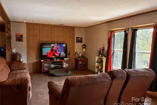 5005 Rocky Ridge Rd, Connelly Springs, NC 28612 - Photo 3