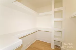 9818 Hood Rd, Charlotte, NC 28215 - Photo 23