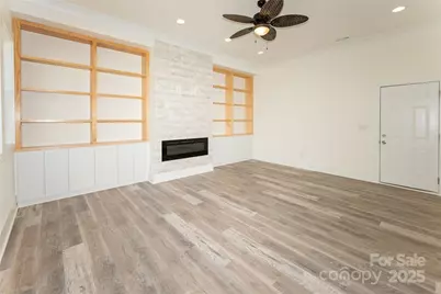 9818 Hood Road, Charlotte, NC 28215 - Photo 15