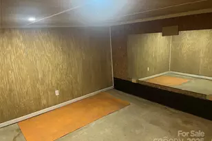 4321 Silvermere Way, Charlotte, NC 28269 - Photo 31