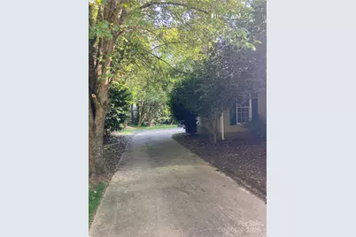 4321 Silvermere Way, Charlotte, NC 28269 - Photo 33