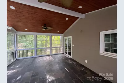 4321 Silvermere Way, Charlotte, NC 28269 - Photo 15