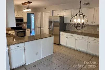 4321 Silvermere Way, Charlotte, NC 28269 - Photo 11