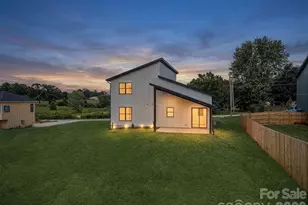 760 New Hope Rd, Flat Rock, NC 28731 - Photo 29