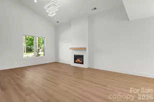 760 New Hope Rd, Flat Rock, NC 28731 - Photo 7