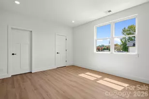 760 New Hope Rd, Flat Rock, NC 28731 - Photo 21