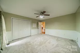 2180 Lawrence Rd, Clover, SC 29710 - Photo 11