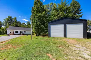 653 Mag Sluder Rd, Alexander, NC 28701 - Photo 9