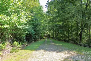 454 Hummingbird Ln, Franklin, NC 28734 - Photo 43