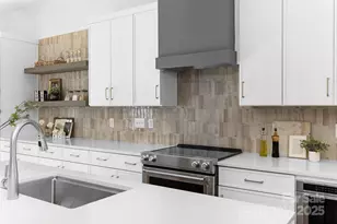 1528 Harrill St, Charlotte, NC 28205 - Photo 9