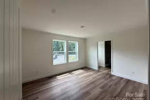 509 Bonner St, Hendersonville, NC 28739 - Photo 19