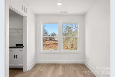 106 Indian Wells Court, Harmony, NC 28634 - Photo 17