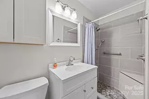 5640 Sharon Rd, Charlotte, NC 28210 - Photo 15