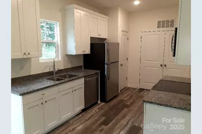 224 Nelson Avenue, Charlotte, NC 28216 - Photo 5