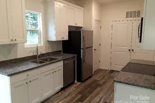 224 Nelson Ave, Charlotte, NC 28216 - Photo 5