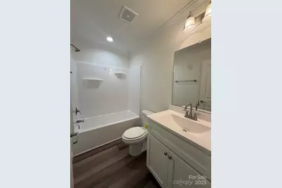 204 Oscelake Way, Hendersonville, NC 28739 - Photo 17