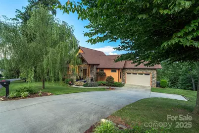 18 Timber Moss Drive, Asheville, NC 28804 - Photo 5