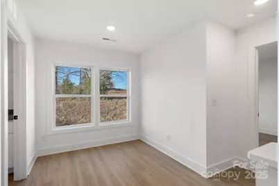 114 Indian Wells Court, Harmony, NC 28634 - Photo 17