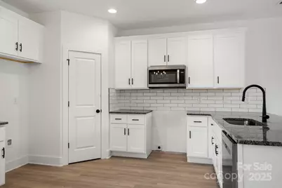 114 Indian Wells Court, Harmony, NC 28634 - Photo 9