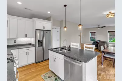 17 Elkmont Terrace, Asheville, NC 28804 - Photo 9