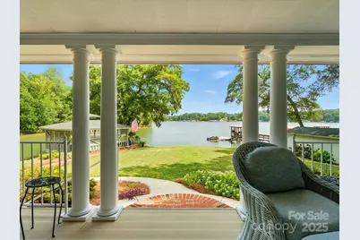 703 Island Point Road, Mount Holly, NC 28120 - Photo 1