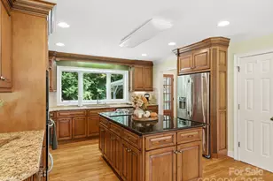 703 Island Point Rd, Mount Holly, NC 28120 - Photo 19